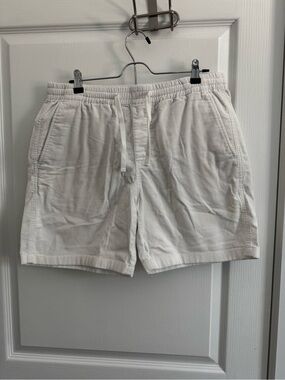Todd Snyder White Corduroy shorts